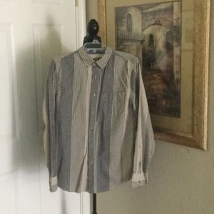 🦋1901 Men’s Shirt 🦋🦋BOGO